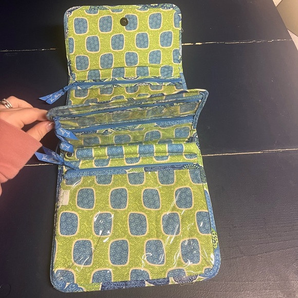 Vera Bradley Travel Jewelry Bag - Picture 4 of 8